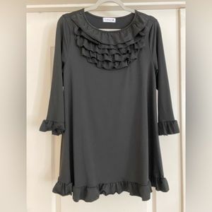 Nuggles Taylor Black Ruffled Tunic Top